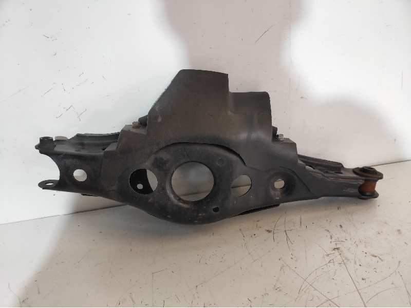 Recambio de brazo suspension inferior trasero derecho para toyota rav 4 advance hybrid referencia OEM IAM   4877042040