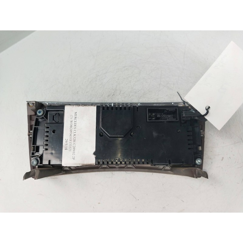 Recambio de mando calefaccion / aire acondicionado para mercedes clase clk (w209) coupe 3.2 v6 18v cat referencia OEM IAM A20383