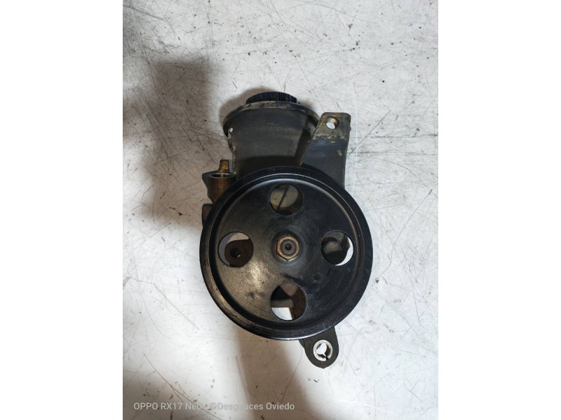 Recambio de bomba direccion para toyota corolla 1.6 referencia OEM IAM   