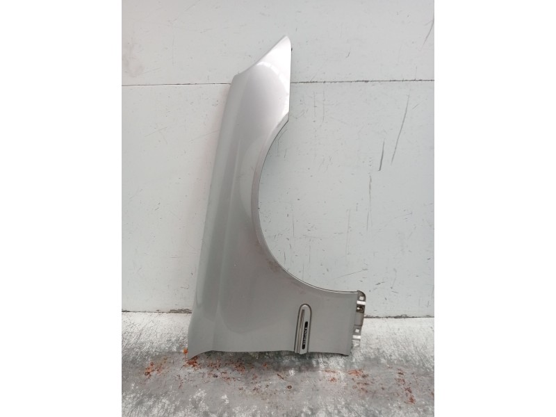 Recambio de aleta delantera derecha para mercedes-benz clase c (w203) c 270 cdi (203.016) referencia OEM IAM   