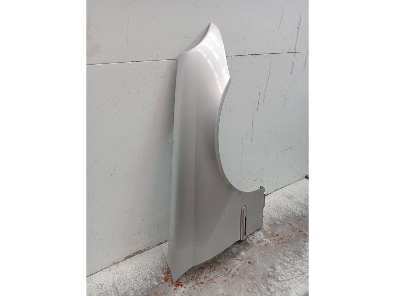 Recambio de aleta delantera derecha para mercedes-benz clase c (w203) c 270 cdi (203.016) referencia OEM IAM   