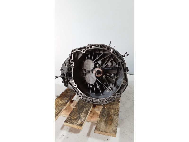Recambio de caja cambios para renault trafic ii furgoneta (fl) 1.9 dci 100 (fl0c) referencia OEM IAM PK6375 7701476600 820056233