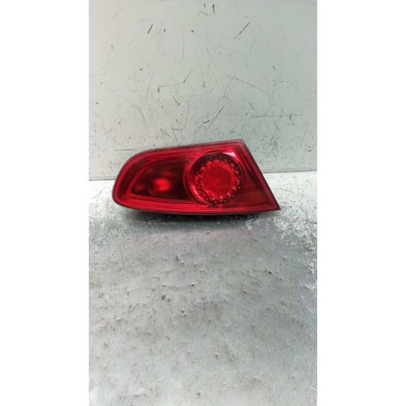 Recambio de piloto trasero izquierdo interior para seat leon (1p1) 1.4 tsi referencia OEM IAM 1P0945093F 89320291 