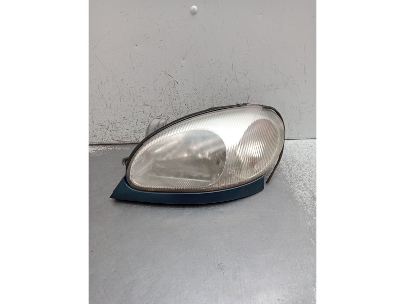 Recambio de faro izquierdo para daewoo lanos (klat) 1.3 referencia OEM IAM   
