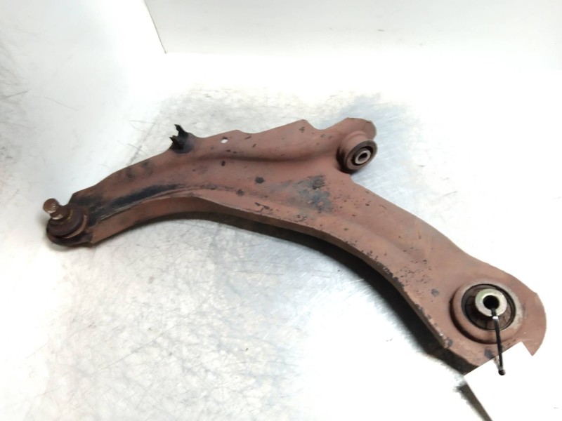 Recambio de brazo suspension inferior delantero izquierdo para renault scenic ii confort authentique referencia OEM IAM   