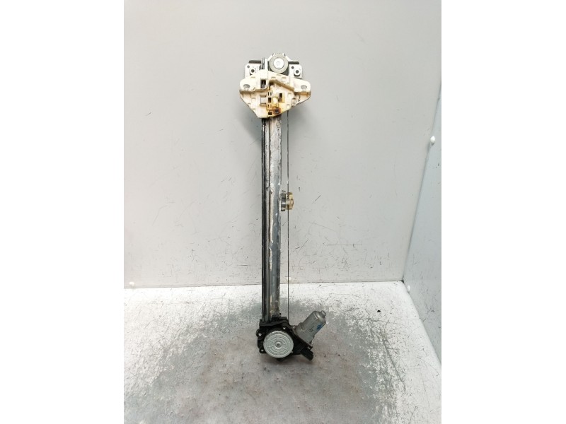 Recambio de mando elevalunas delantero derecho para honda cr-v iii (re_) 2.0 i-vtec (re5, re1) referencia OEM IAM  5P 