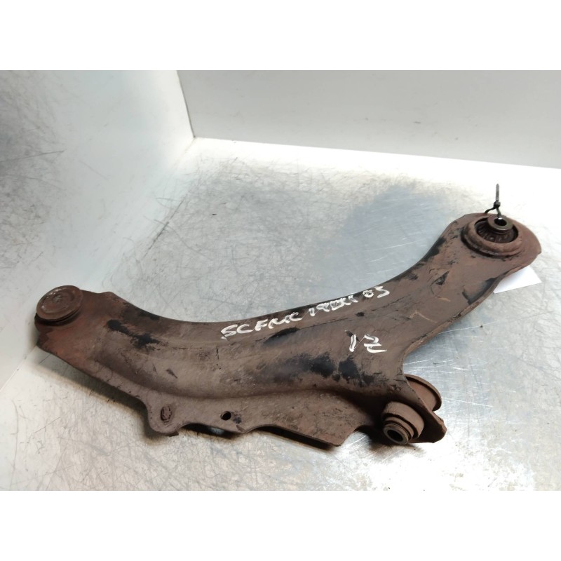 Recambio de brazo suspension inferior delantero izquierdo para renault scenic ii confort authentique referencia OEM IAM   