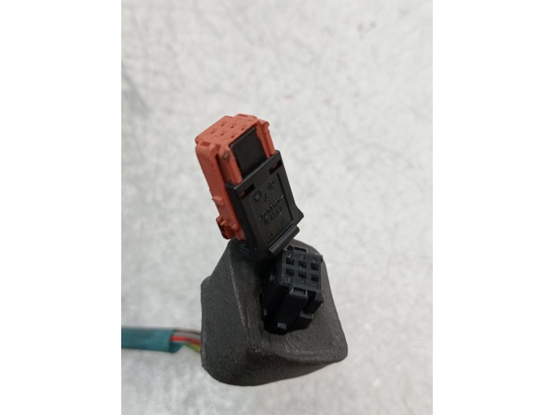 Recambio de retrovisor izquierdo para citroën c5 i (dc_) 2.0 hdi (dcrhzb, dcrhze) referencia OEM IAM ELÉCTRICO 2 ENCHUFES 2 Y 5 