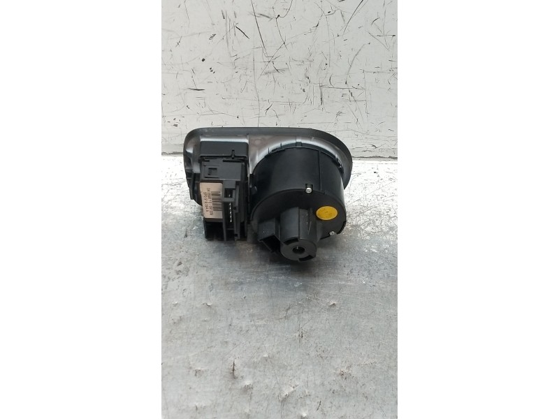 Recambio de mando luces para seat leon (1p1) 1.4 tsi referencia OEM IAM 5P0919094A 04059610091209 