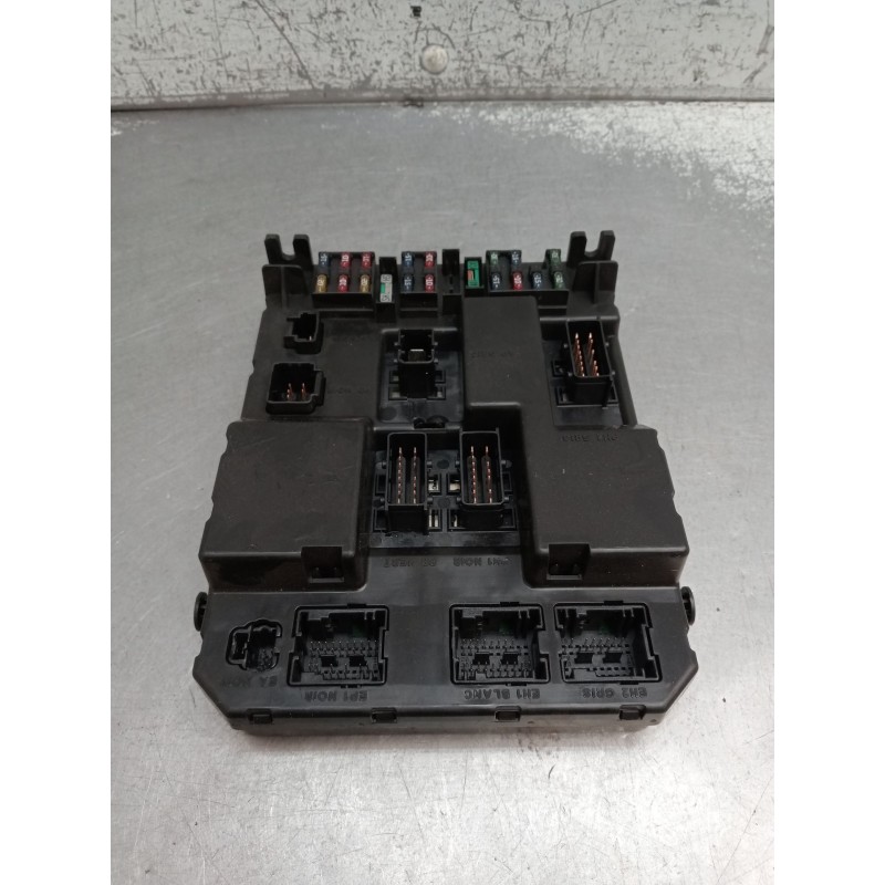 Recambio de caja reles / fusibles para citroën c5 i (dc_) 2.0 hdi (dcrhzb, dcrhze) referencia OEM IAM 9651197380 9651196680 BSIJ