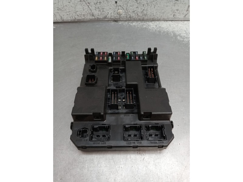 Recambio de caja reles / fusibles para citroën c5 i (dc_) 2.0 hdi (dcrhzb, dcrhze) referencia OEM IAM 9651197380 9651196680 BSIJ