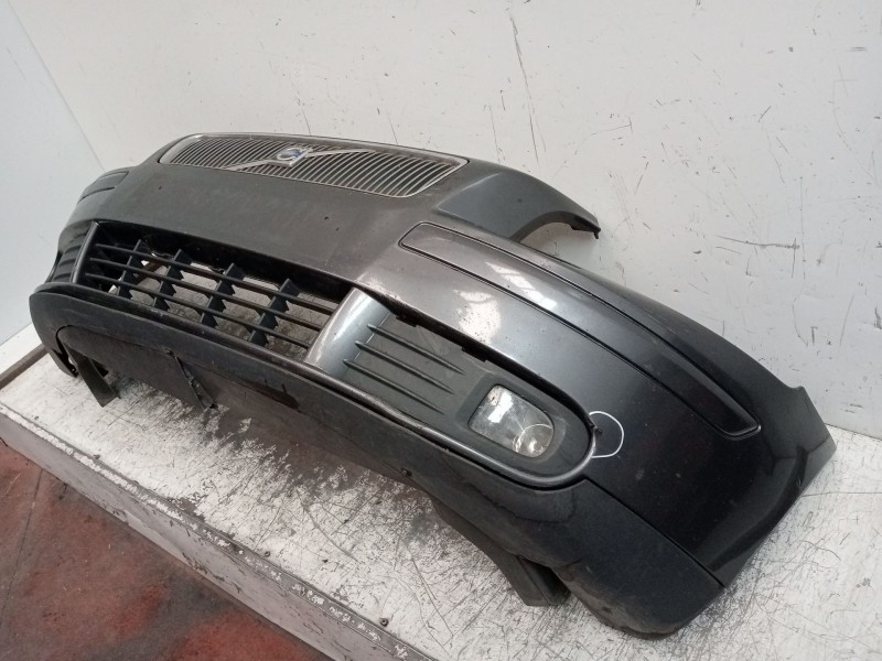 Recambio de paragolpes delantero para volvo v50 (545) 2.0 d referencia OEM IAM   VER FOTOS