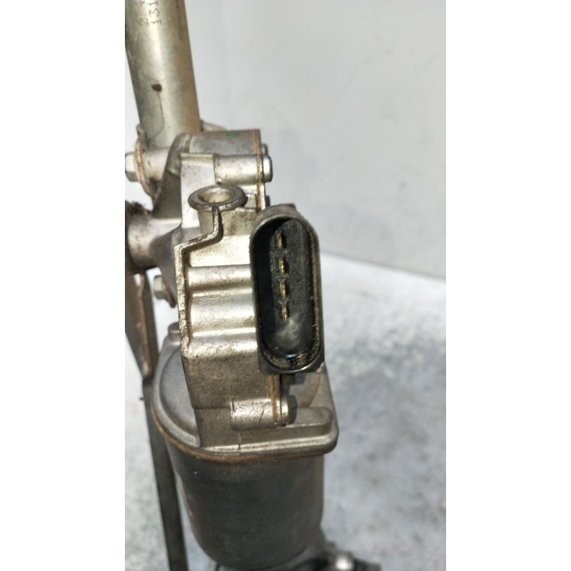 Recambio de motor limpia delantero para opel zafira / zafira family b (a05) 1.9 cdti (m75) referencia OEM IAM 404976 4415N 