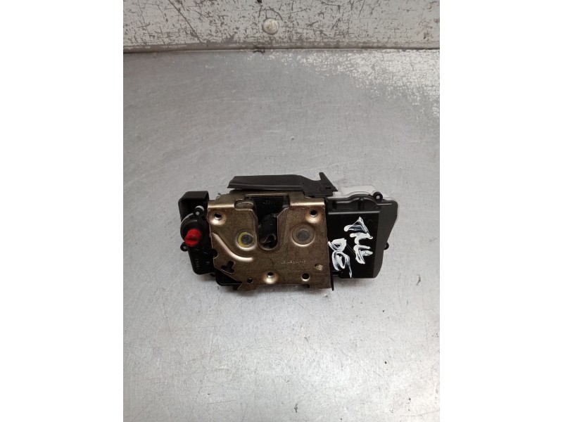 Recambio de motor cierre centralizado trasero derecho para citroën c5 i (dc_) 2.0 hdi (dcrhzb, dcrhze) referencia OEM IAM  5P 