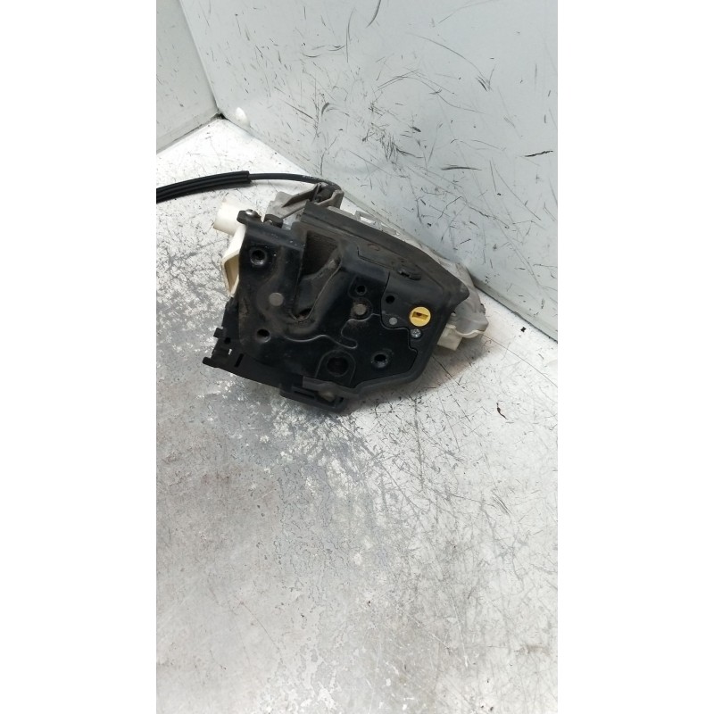 Recambio de motor cierre centralizado trasero derecho para seat leon (1p1) 1.4 tsi referencia OEM IAM  5P 