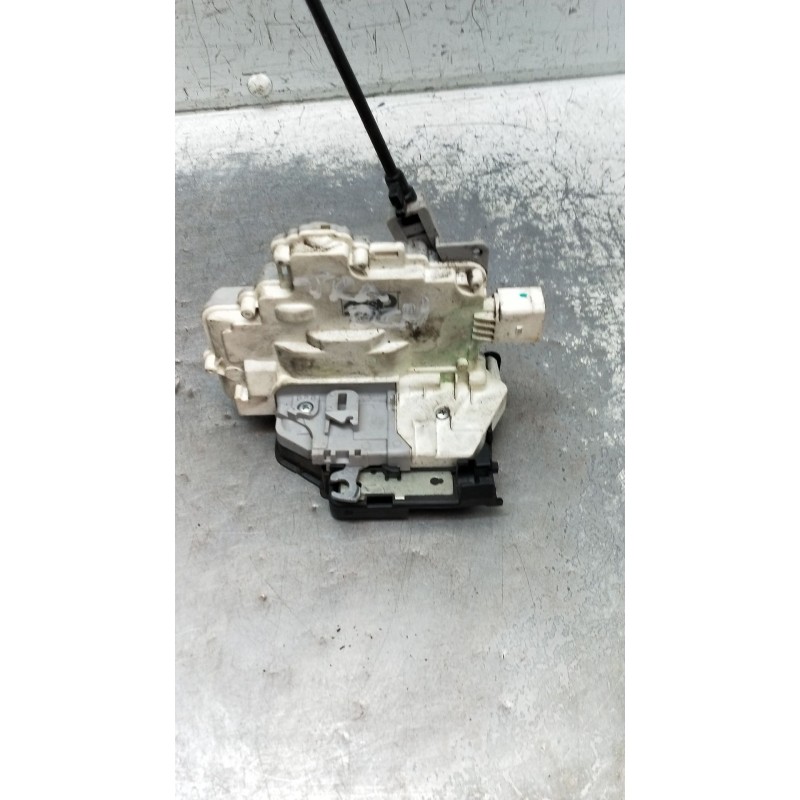 Recambio de motor cierre centralizado trasero derecho para seat leon (1p1) 1.4 tsi referencia OEM IAM  5P 