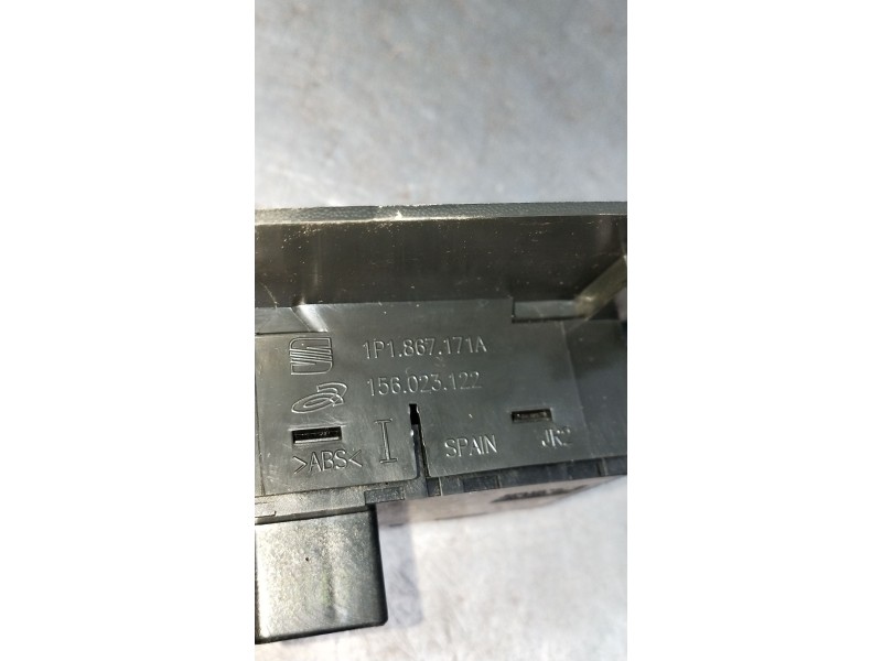 Recambio de mando elevalunas delantero izquierdo para seat leon (1p1) 1.4 tsi referencia OEM IAM 1P1867171A 156023122 5P
