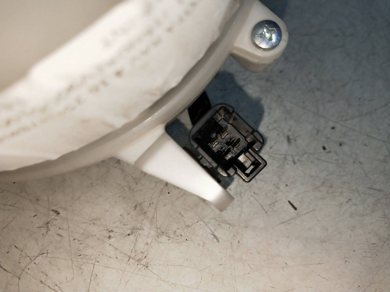 Recambio de motor calefaccion para toyota rav 4 advance hybrid referencia OEM IAM G923048080 1173006461 