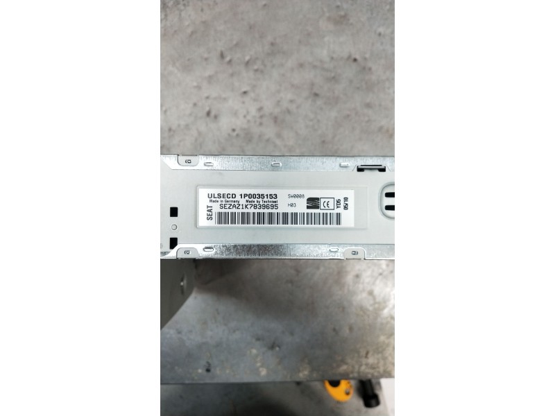 Recambio de sistema audio / radio cd para seat leon (1p1) 1.4 tsi referencia OEM IAM 1P0035153 SEZAZ1K7839695 MIRAR FOTOS