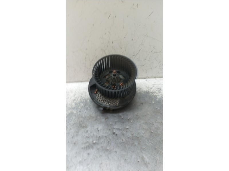 Recambio de motor calefaccion para seat leon (1p1) 1.4 tsi referencia OEM IAM 3C0907521F CZ2468105384 