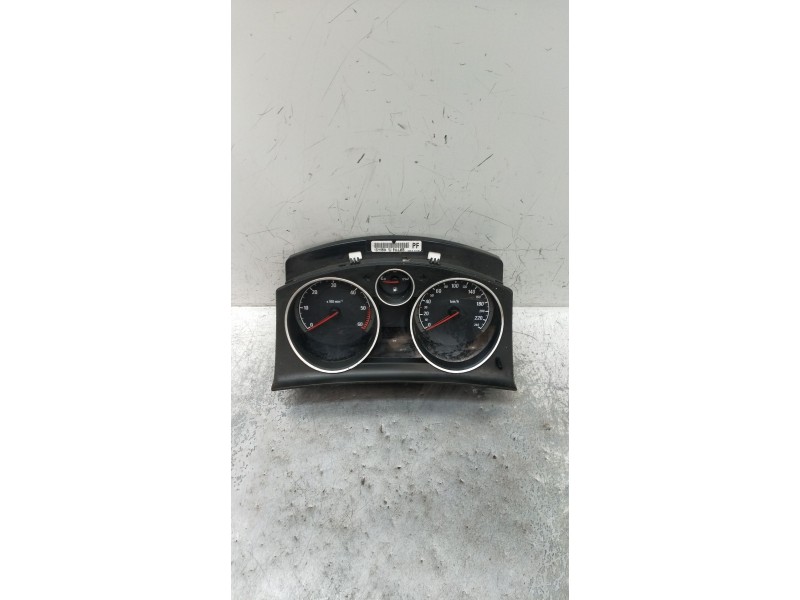 Recambio de cuadro instrumentos para opel zafira / zafira family b (a05) 1.9 cdti (m75) referencia OEM IAM 110080261050 00001044