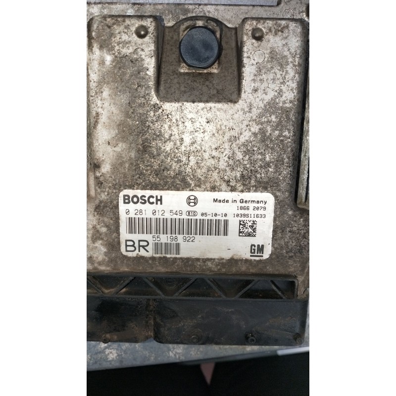 Recambio de centralita motor uce para opel zafira / zafira family b (a05) 1.9 cdti (m75) referencia OEM IAM 0281012549 55198922 