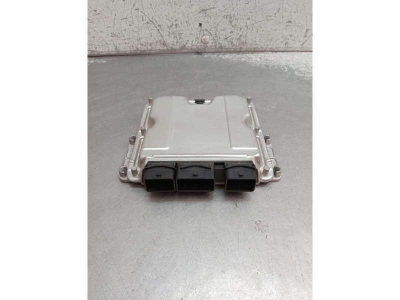 Recambio de centralita motor uce para citroën c5 i (dc_) 2.0 hdi (dcrhzb, dcrhze) referencia OEM IAM 0281011340 9652386080 96470