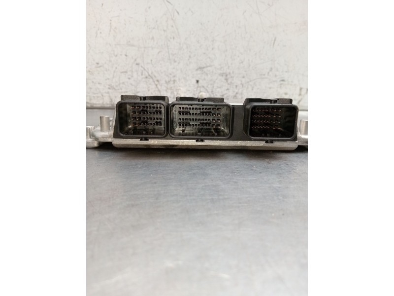 Recambio de centralita motor uce para citroën c5 i (dc_) 2.0 hdi (dcrhzb, dcrhze) referencia OEM IAM 0281011340 9652386080 96470