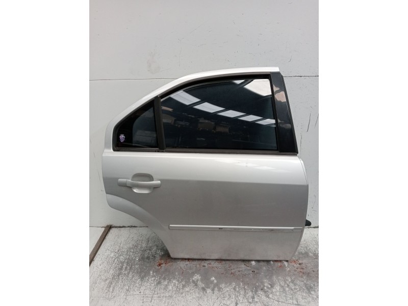 Recambio de puerta trasera derecha para ford mondeo iii sedán (b4y) 2.0 tdci referencia OEM IAM  4P 