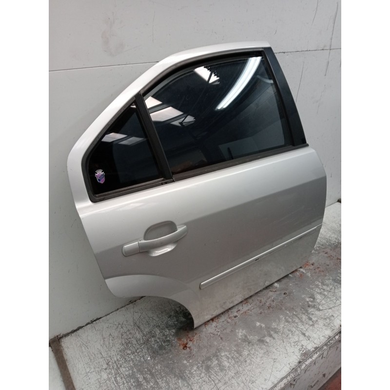 Recambio de puerta trasera derecha para ford mondeo iii sedán (b4y) 2.0 tdci referencia OEM IAM  4P 