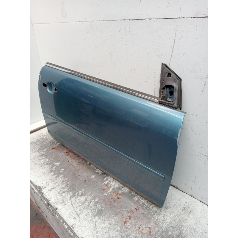 Recambio de puerta delantera derecha para ford focus ii descapotable 2.0 tdci referencia OEM IAM  2P  Recambio de puerta delantera derecha para ford focus ii descapotable 2.0 tdci referencia OEM IAM  2P