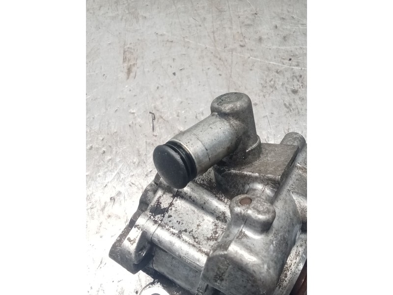 Recambio de bomba direccion para mercedes-benz clase c (w203) c 270 cdi (203.016) referencia OEM IAM A0024669401  