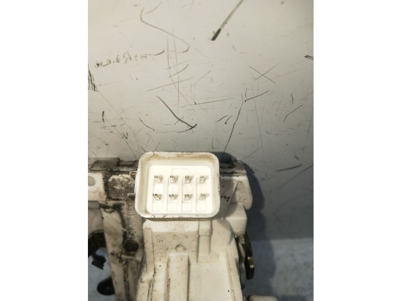 Recambio de motor cierre centralizado delantero izquierdo para ford mondeo iii sedán (b4y) 1.8 16v referencia OEM IAM XS41A21813