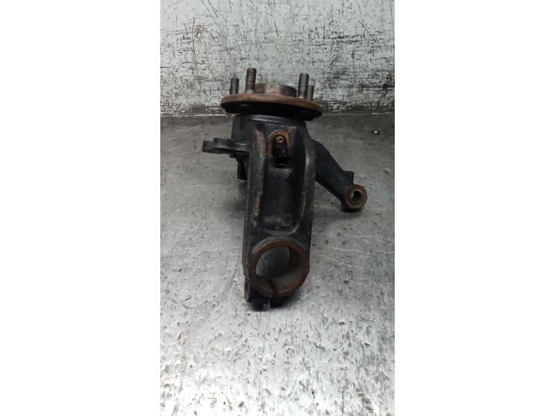 Recambio de mangueta delantera derecha para ford mondeo iii sedán (b4y) 2.0 tdci referencia OEM IAM   