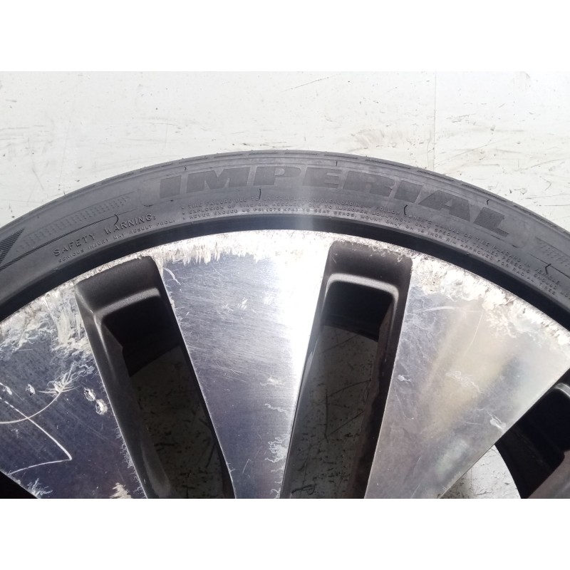 Recambio de juego llantas para volkswagen golf vi (5k1) 2.0 tdi referencia OEM IAM 225/40Z R18 92Y   Recambio de juego llantas para volkswagen golf vi (5k1) 2.0 tdi referencia OEM IAM 225/40Z R18 92Y