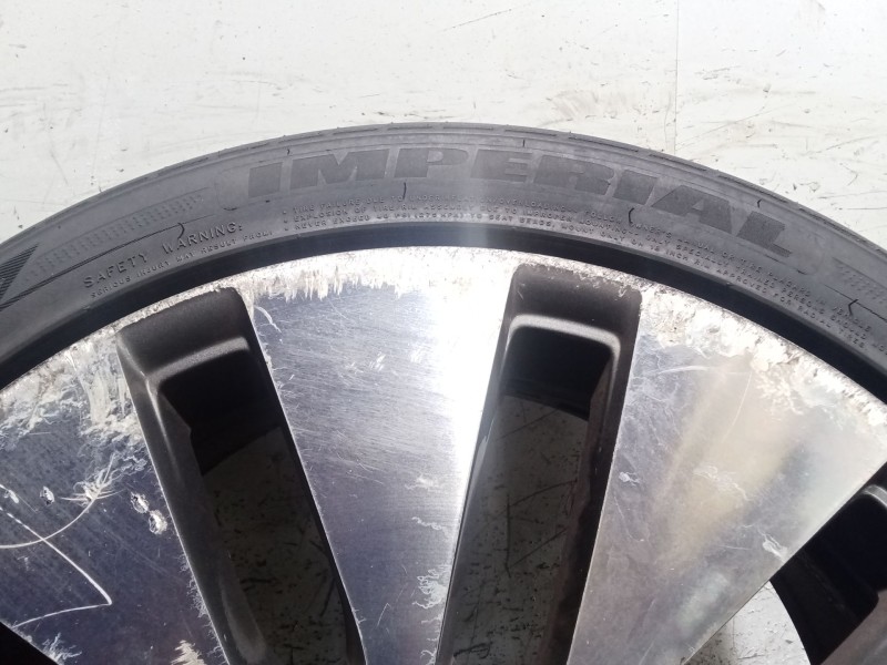 Recambio de juego llantas para volkswagen golf vi (5k1) 2.0 tdi referencia OEM IAM 225/40Z R18 92Y   Recambio de juego llantas para volkswagen golf vi (5k1) 2.0 tdi referencia OEM IAM 225/40Z R18 92Y