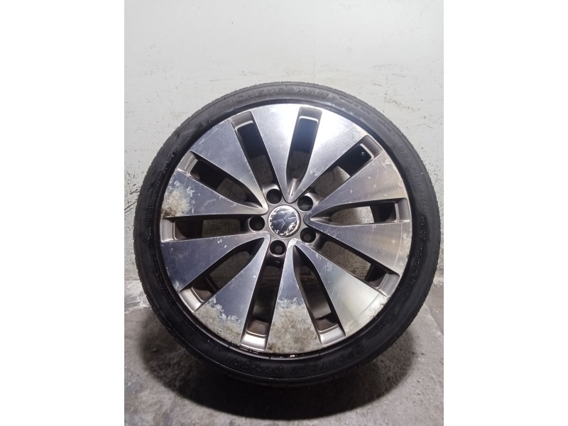 Recambio de juego llantas para volkswagen golf vi (5k1) 2.0 tdi referencia OEM IAM 225/40Z R18 92Y   Recambio de juego llantas para volkswagen golf vi (5k1) 2.0 tdi referencia OEM IAM 225/40Z R18 92Y