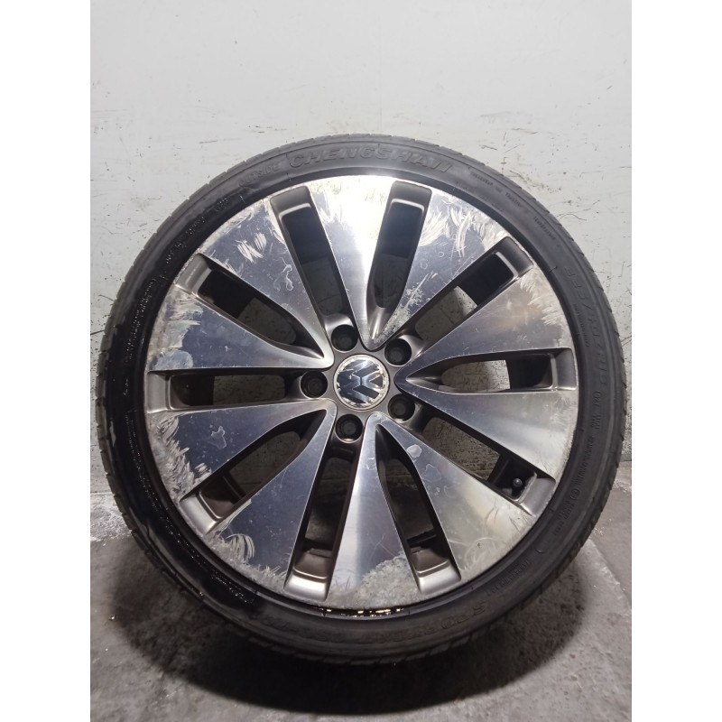 Recambio de juego llantas para volkswagen golf vi (5k1) 2.0 tdi referencia OEM IAM 225/40Z R18 92Y   Recambio de juego llantas para volkswagen golf vi (5k1) 2.0 tdi referencia OEM IAM 225/40Z R18 92Y