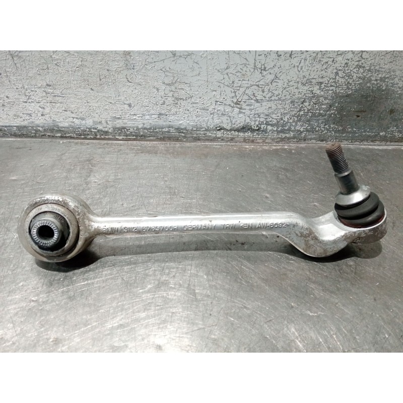 Recambio de brazo suspension inferior delantero derecho para bmw 3 touring (e91) 320 d referencia OEM IAM 6763700R  