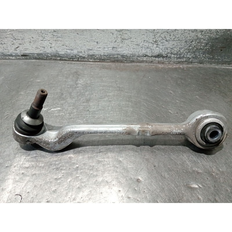 Recambio de brazo suspension inferior delantero izquierdo para bmw 3 touring (e91) 320 d referencia OEM IAM 6763699L  