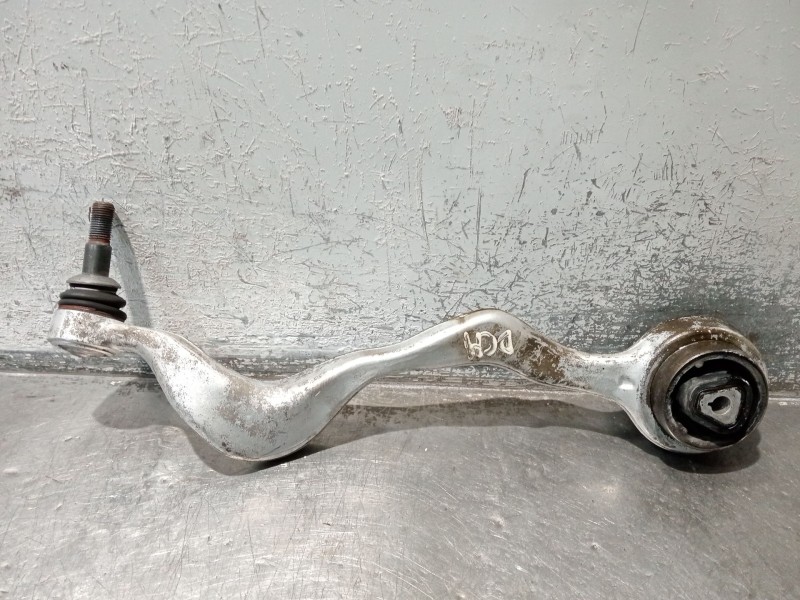 Recambio de brazo suspension inferior delantero derecho para bmw 3 touring (e91) 320 d referencia OEM IAM 6765305  