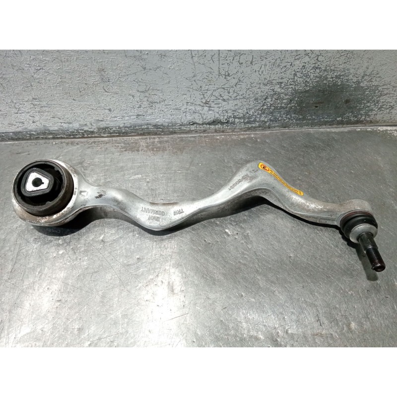 Recambio de brazo suspension inferior delantero izquierdo para bmw 3 touring (e91) 320 d referencia OEM IAM 6765305  