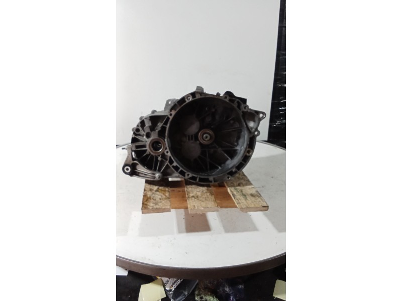 Recambio de caja cambios para volvo v50 (545) 2.0 d referencia OEM IAM 4M5R7002CE 6v TIGA1141204100106