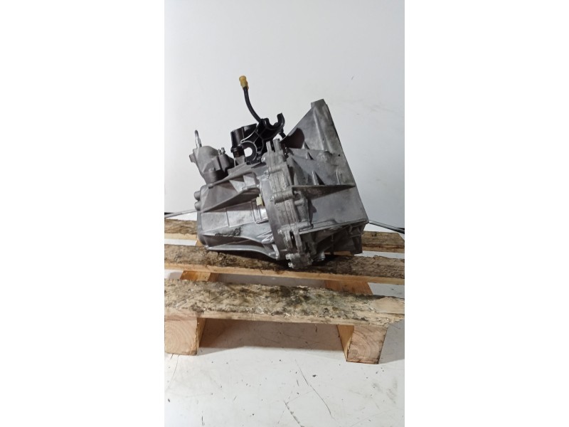Recambio de caja cambios para renault laguna iii (bt0/1) 2.0 16v (bt05, bt0f, bt0w) referencia OEM IAM TL4A017 6v S008165