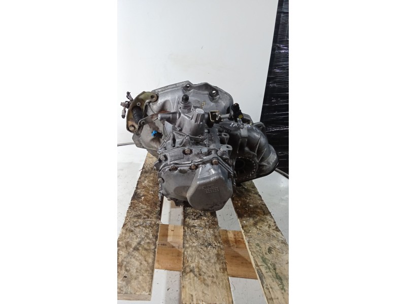 Recambio de caja cambios para daewoo lanos (klat) 1.3 referencia OEM IAM XG198333 5v BW4176