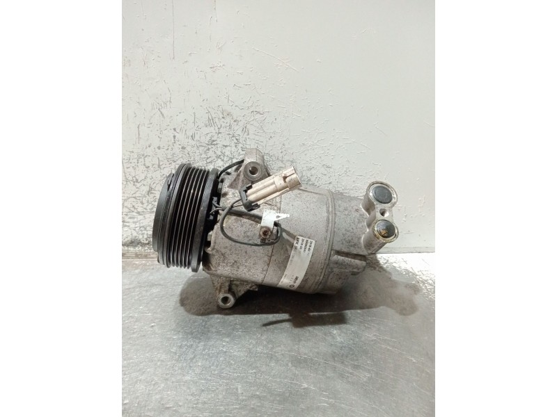 Recambio de compresor aire acondicionado para opel astra h gtc (a04) 1.9 cdti (l08) referencia OEM IAM 8FK351135311 99000940 