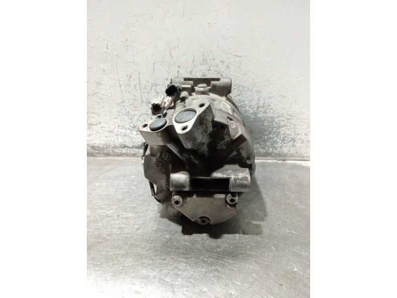 Recambio de compresor aire acondicionado para renault laguna iii (bt0/1) 2.0 16v (bt05, bt0f, bt0w) referencia OEM IAM 820072078