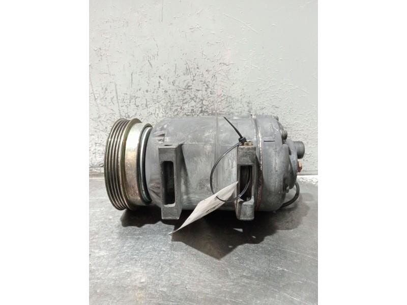 Recambio de compresor aire acondicionado para audi a4 b5 (8d2) 1.9 tdi referencia OEM IAM 8D0260805D 5060310781 