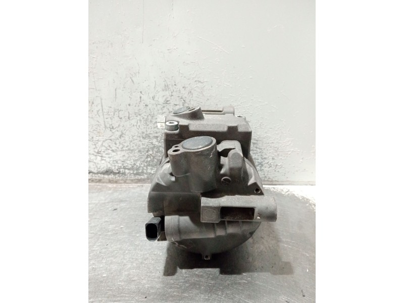 Recambio de compresor aire acondicionado para seat leon (1p1) 1.6 referencia OEM IAM 1K0820803N  