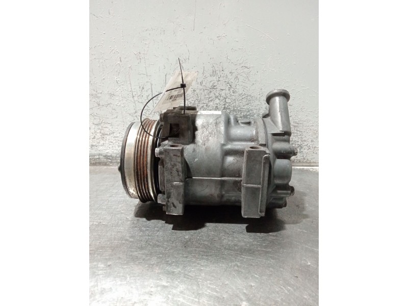 Recambio de compresor aire acondicionado para fiat ducato furgoneta (250_) 130 multijet 2,3 d referencia OEM IAM 504384357  